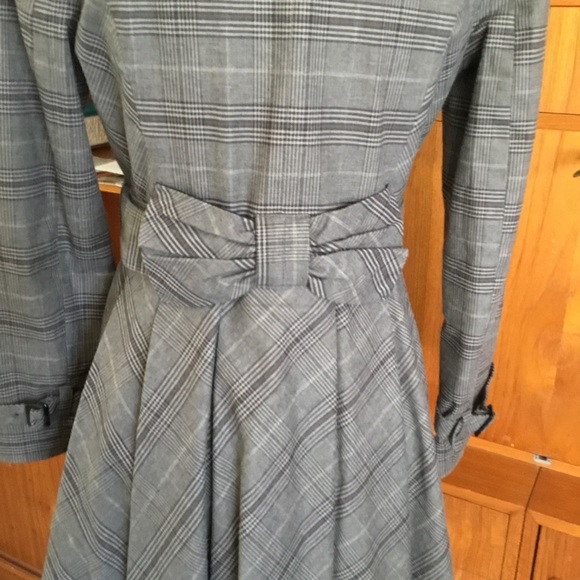 ASO ALICE CULLEN IN ECLIPSE ANTHRO INVERNESS COAT - Picture 11 of 13